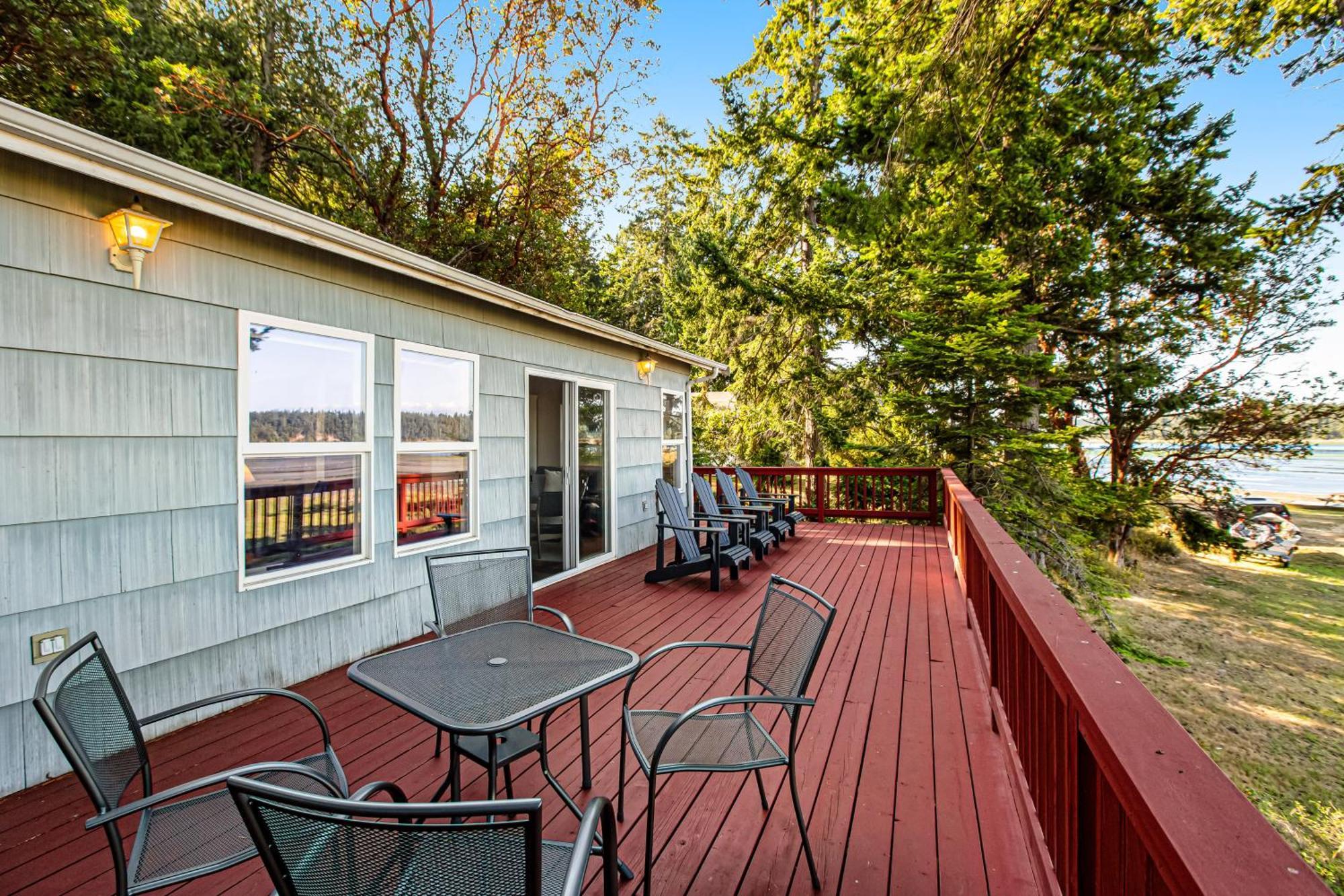 Marrowstone Island Beach Cabin Exterior photo